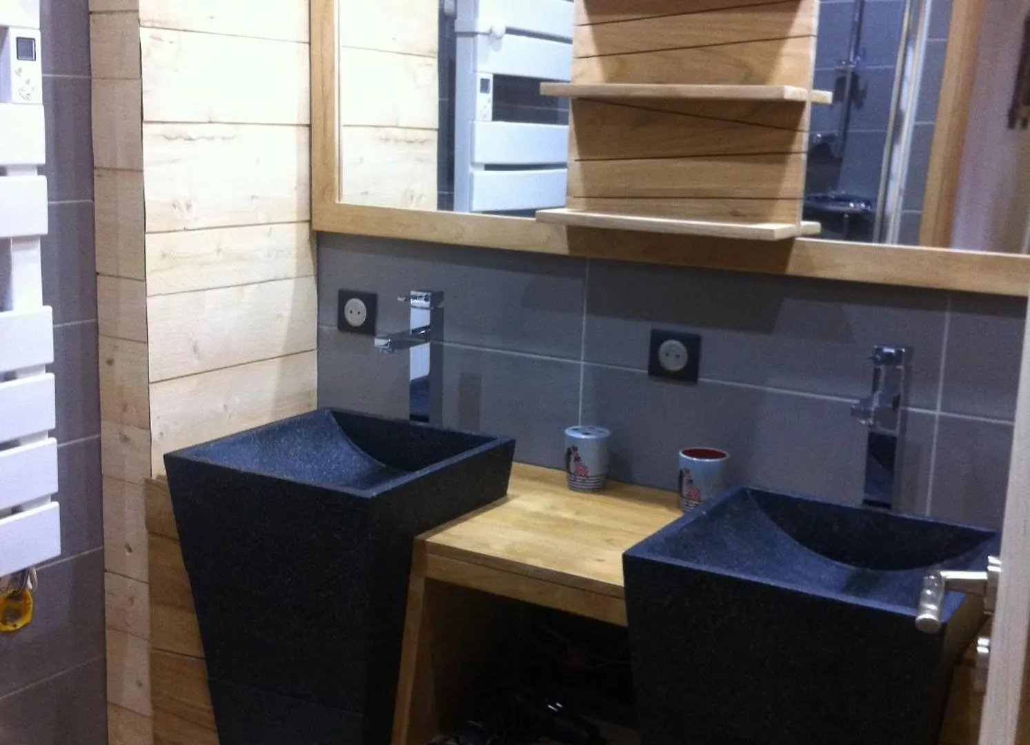아파트 Le Valier Chalet Le Desman 우스투