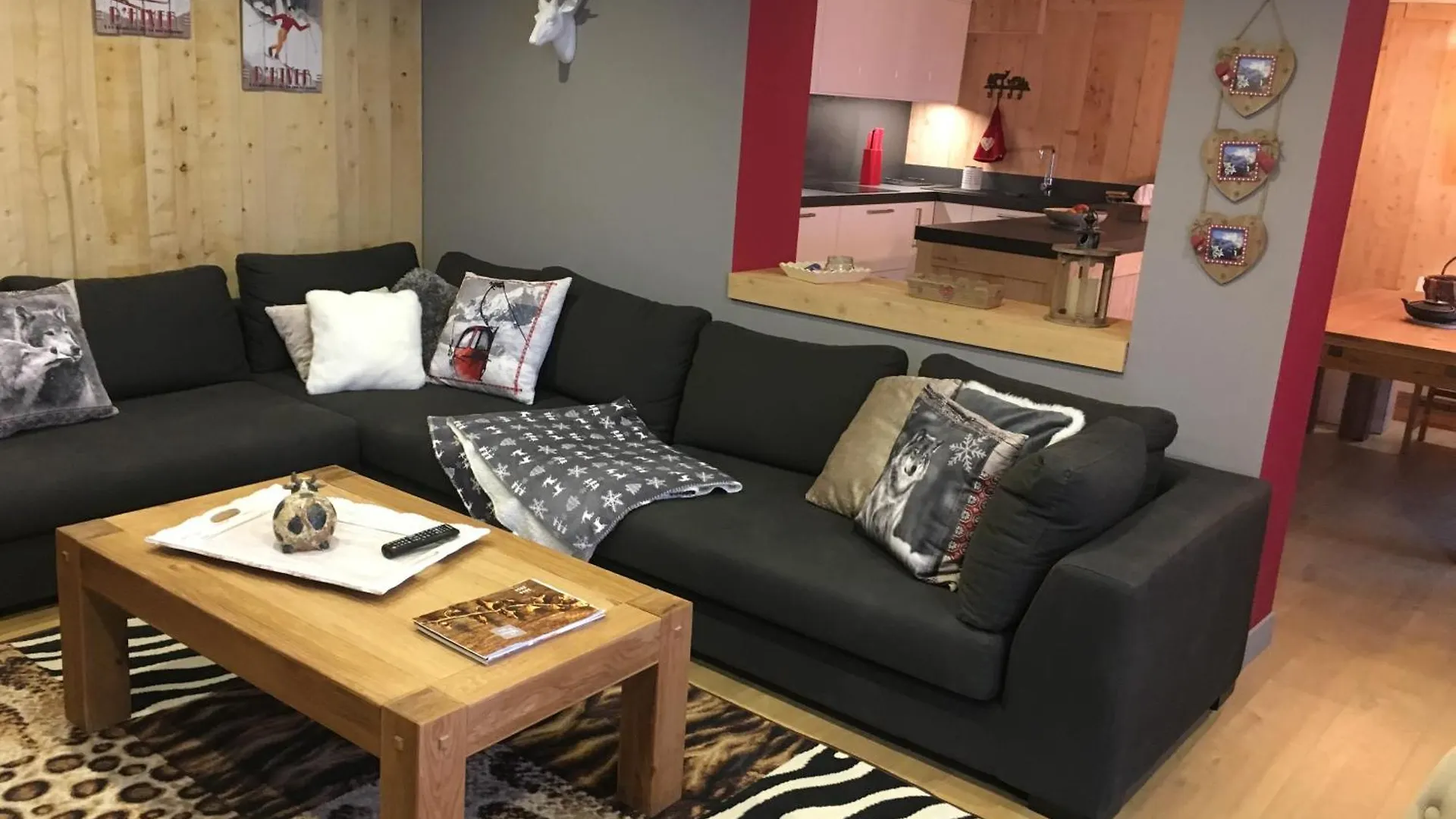 Le Valier Chalet Le Desman 우스투 프랑스